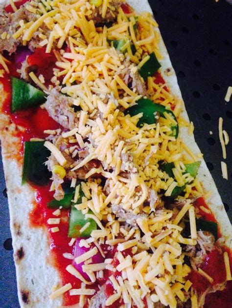 Pork Carnitas Flat Bread Pizza - calories, carbs, nutrition