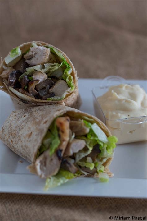 Pork, Rapini & Portobello Wrap - calories, carbs, nutrition