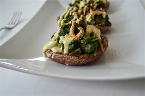 Portobello Florentine Baguette (Half) - calories, carbs, nutrition