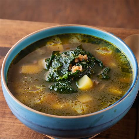 Portuguese Kale Chorizo Clam Soup (79766.1) - calories, carbs, nutrition