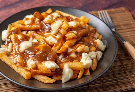 Poutine - calories, carbs, nutrition