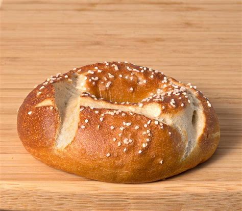 Pretzel Bagel - calories, carbs, nutrition