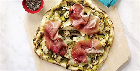 Prosciutto Mushroom Pizza (49498.12) - calories, carbs, nutrition