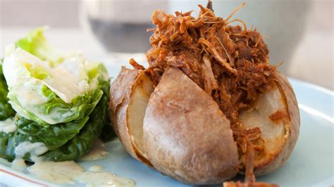 Pulled Pork Stuffed Potatoes - calories, carbs, nutrition