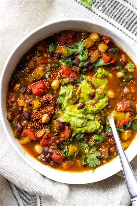 Quinoa and Black Bean Chili - calories, carbs, nutrition