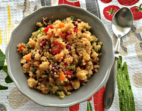 Quinoa with Almonds - calories, carbs, nutrition