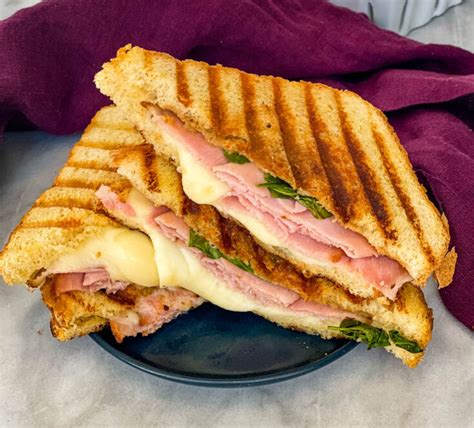 Ranch Ham and Cheese Panini (9161.0) - calories, carbs, nutrition