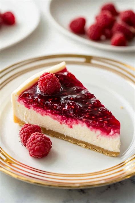 Raspberry Ripple Slice - calories, carbs, nutrition