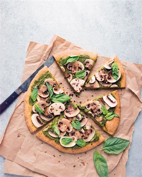 Red Pepper & Mushroom Pesto Pizza 2 - calories, carbs, nutrition