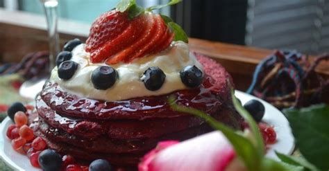 Red Velvet Pancakes - calories, carbs, nutrition