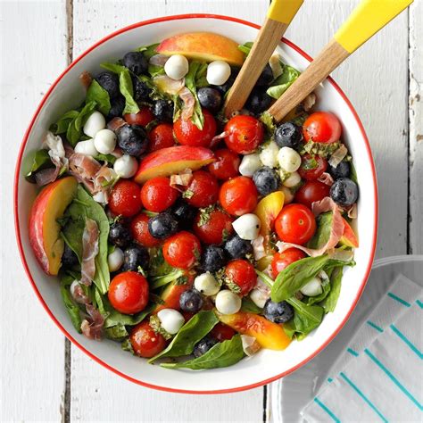 Red, White & Bleu Salad - calories, carbs, nutrition