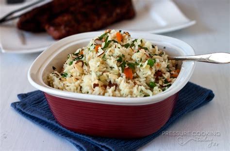 Rice Pilaf with Parsley (30484.3) - calories, carbs, nutrition