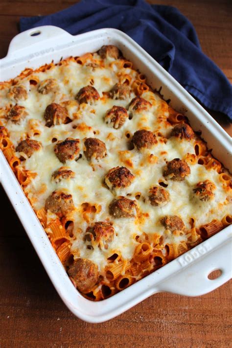 Rigatoni Meatball Casserole - calories, carbs, nutrition