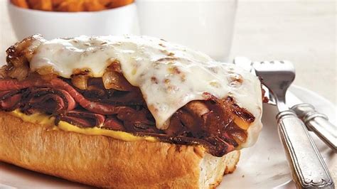 Roast Beef & Caramelized Onion Hoagie - calories, carbs, nutrition