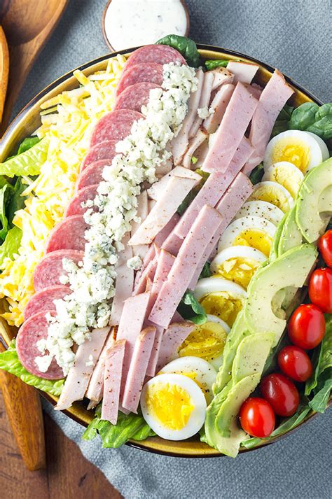 Roast Turkey Cobb Salad - calories, carbs, nutrition