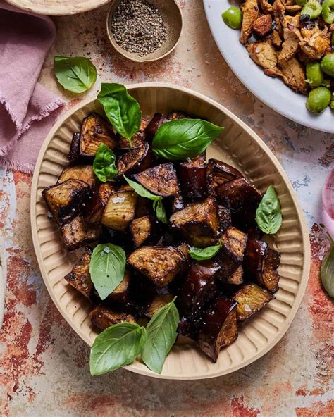 Roasted Balsamic Eggplant - calories, carbs, nutrition