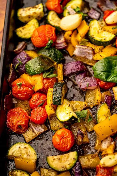 Roasted Mediterranean Vegetables in Baguette - calories, carbs, nutrition