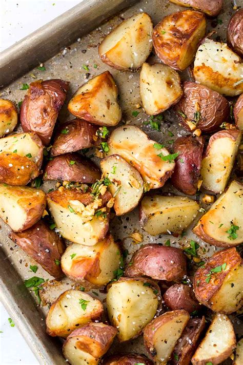 Roasted New Potatoes with Garlic and Rosemary - calories, carbs, nutrition