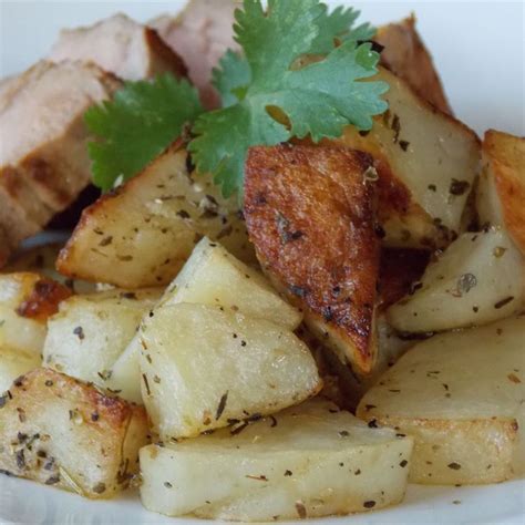 Roasted Rosemary Onion Potatoes - calories, carbs, nutrition