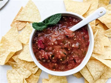 Roasted Tomato & Mint Salsa - calories, carbs, nutrition