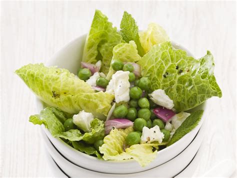 Romaine and Spring Pea Salad - calories, carbs, nutrition