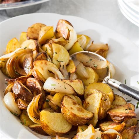 Rosemary & Sweet Onion Braised New Potatoes - calories, carbs, nutrition