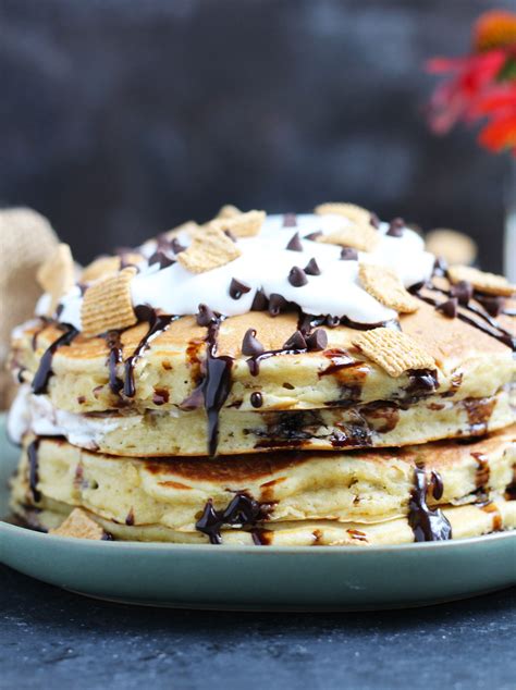 S'More Pancakes (21181.1) - calories, carbs, nutrition