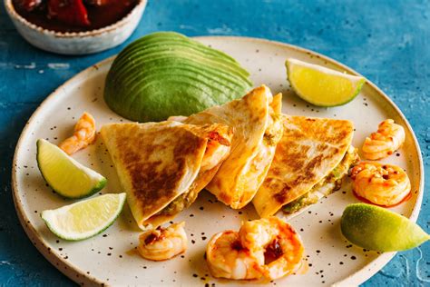 Sabores Shrimp Quesadilla - calories, carbs, nutrition