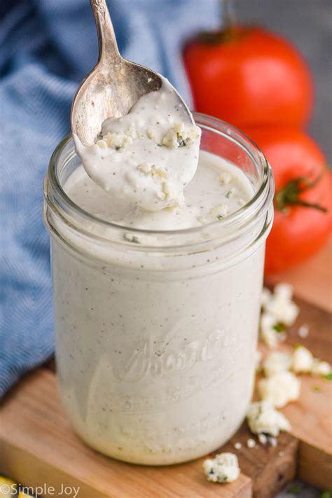 Salad dressing, blue or roquefort cheese dressing, fat-free - calories, carbs, nutrition