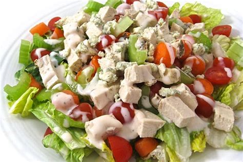 Salad Entree Buffalo Chicken - calories, carbs, nutrition