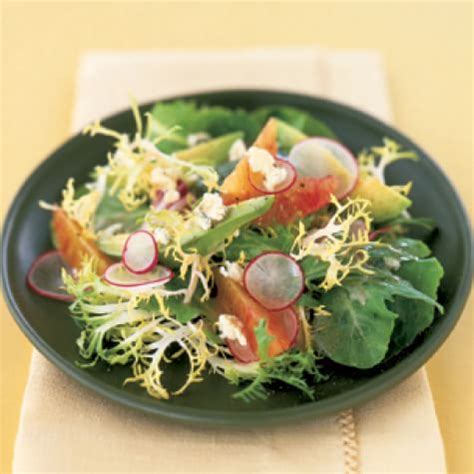 Salad Entree Frisee & Mesclun Avocado - calories, carbs, nutrition