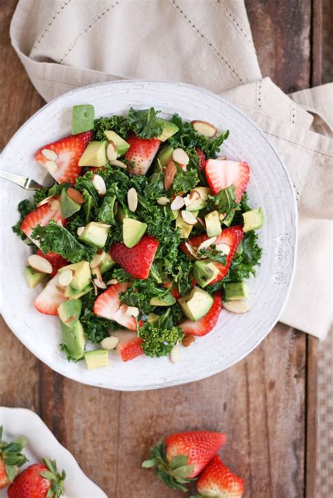 Salad Entree Strawberry Fields Forever - calories, carbs, nutrition