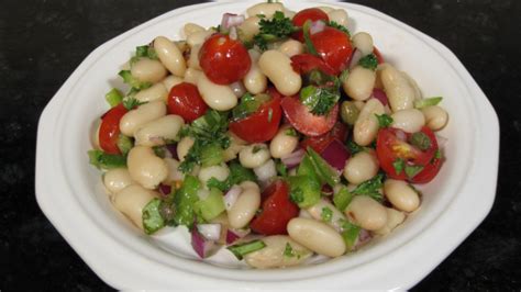 Salad White Bean Tuscan 4 oz - calories, carbs, nutrition