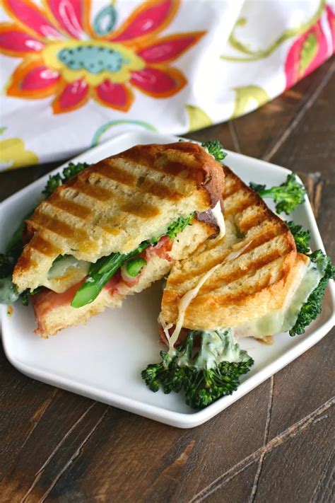 Salami & Provolone Panini - calories, carbs, nutrition