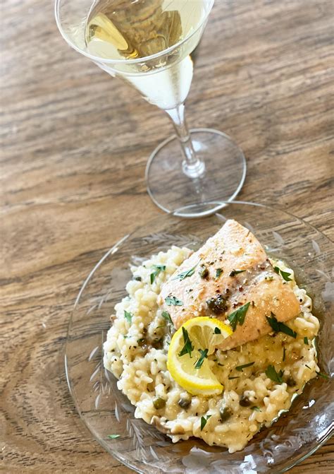 Salmon with Pinot Gris Caper Sauce - calories, carbs, nutrition