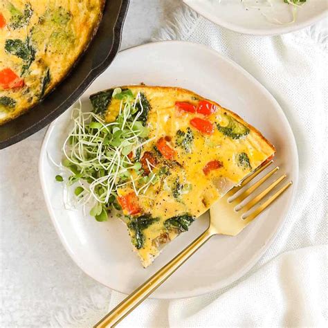 Sand Brkf Flatbread Veggie & Cheese Frittata Chol Free Eggs - calories, carbs, nutrition