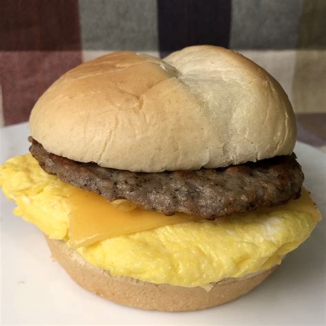 Sand Brkf Kaiser Roll Sausage Egg & Cheese - calories, carbs, nutrition