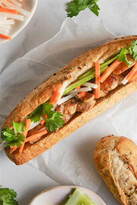 Sand Pork Vietnamese Banh Mi - calories, carbs, nutrition