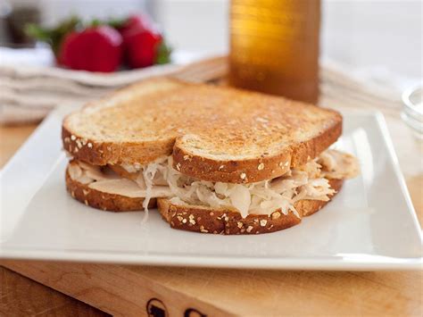 Sand Reuben Turkey - calories, carbs, nutrition