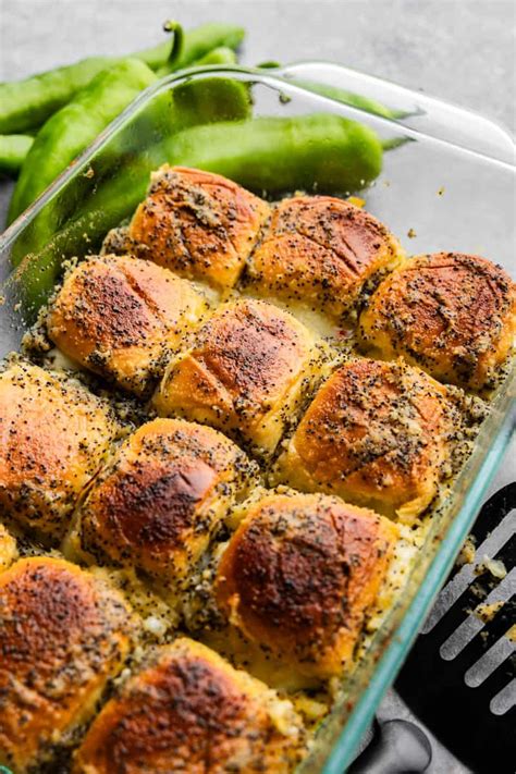 Santa Fe Club Sliders with Crudites - calories, carbs, nutrition