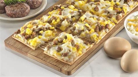 Sausage & Egg Breakfast Flatbread Pizza - calories, carbs, nutrition