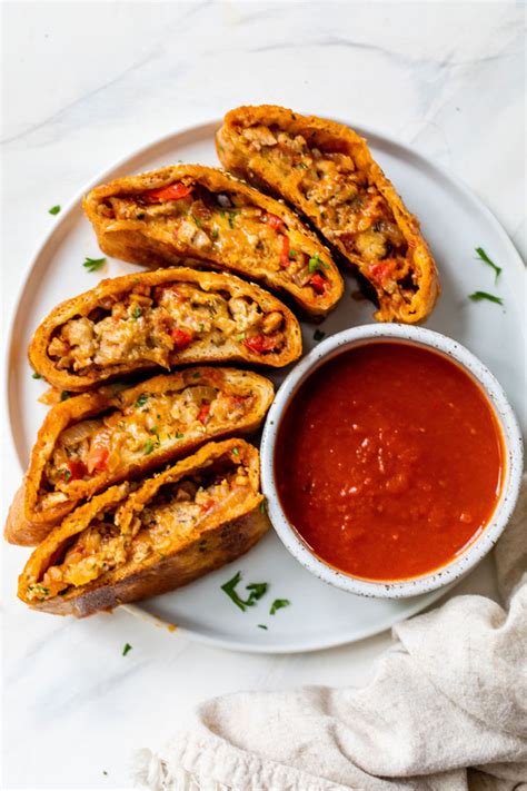 Sausage Pepper Stromboli (32777.2) - calories, carbs, nutrition