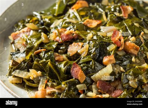 Sauteed Collards with Bacon & Onions - calories, carbs, nutrition