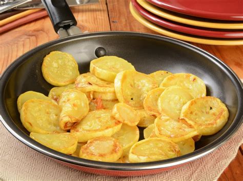 Sauteed Yellow Squash - calories, carbs, nutrition