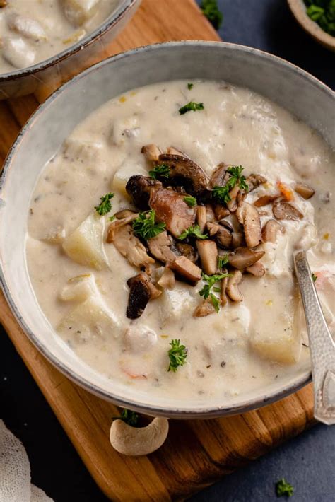 Saxony Mushroom Chowder, Vegan - calories, carbs, nutrition