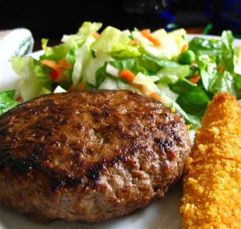 Seasoned Hamburger Patty, Grilled - calories, carbs, nutrition