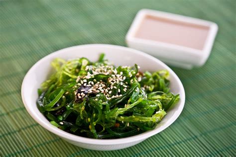 Seaweed Salad CONV 1/4 Cup - calories, carbs, nutrition