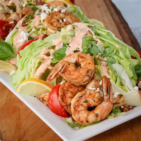 Shrimp Louis Salad Wedge - calories, carbs, nutrition