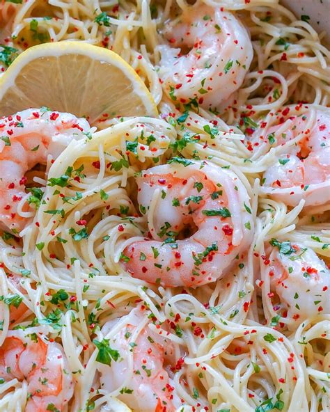 Shrimp Scampi with Angel Hair, with Breadstick - calories, carbs, nutrition