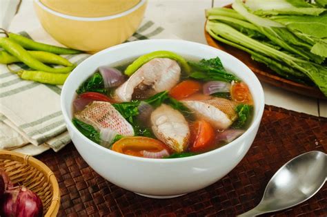 Sinigang Fish Soup - calories, carbs, nutrition